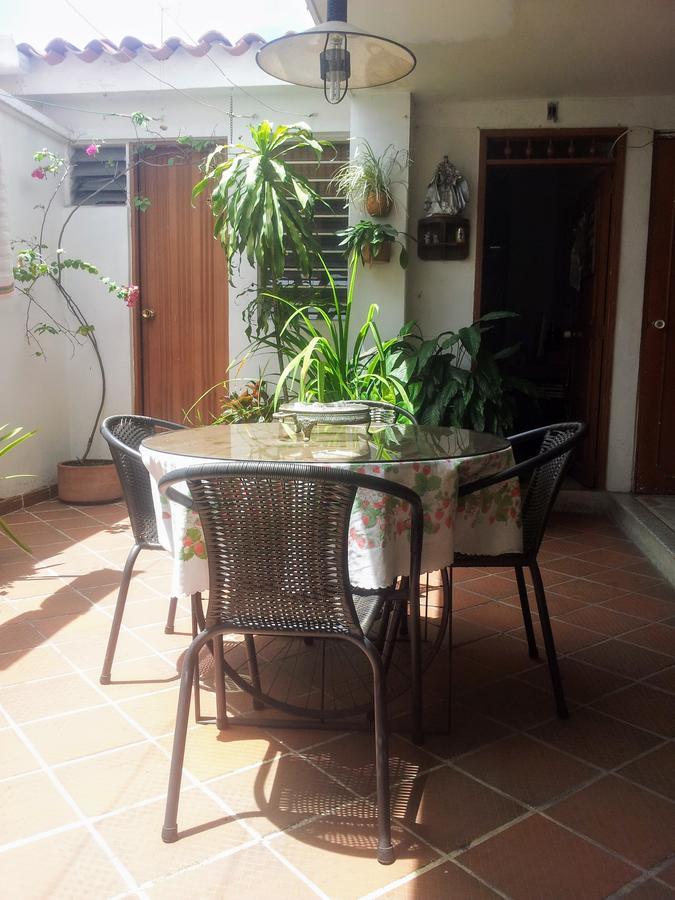 El Rosal Bed and Breakfast Cúcuta Esterno foto